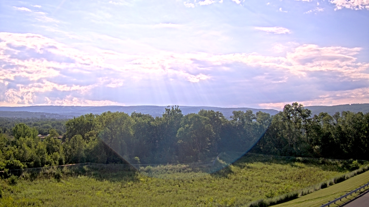Thumbnail for current weather camera view from Wilkes-Barre Area High School in Wilkes-Barre, Pennsylvania