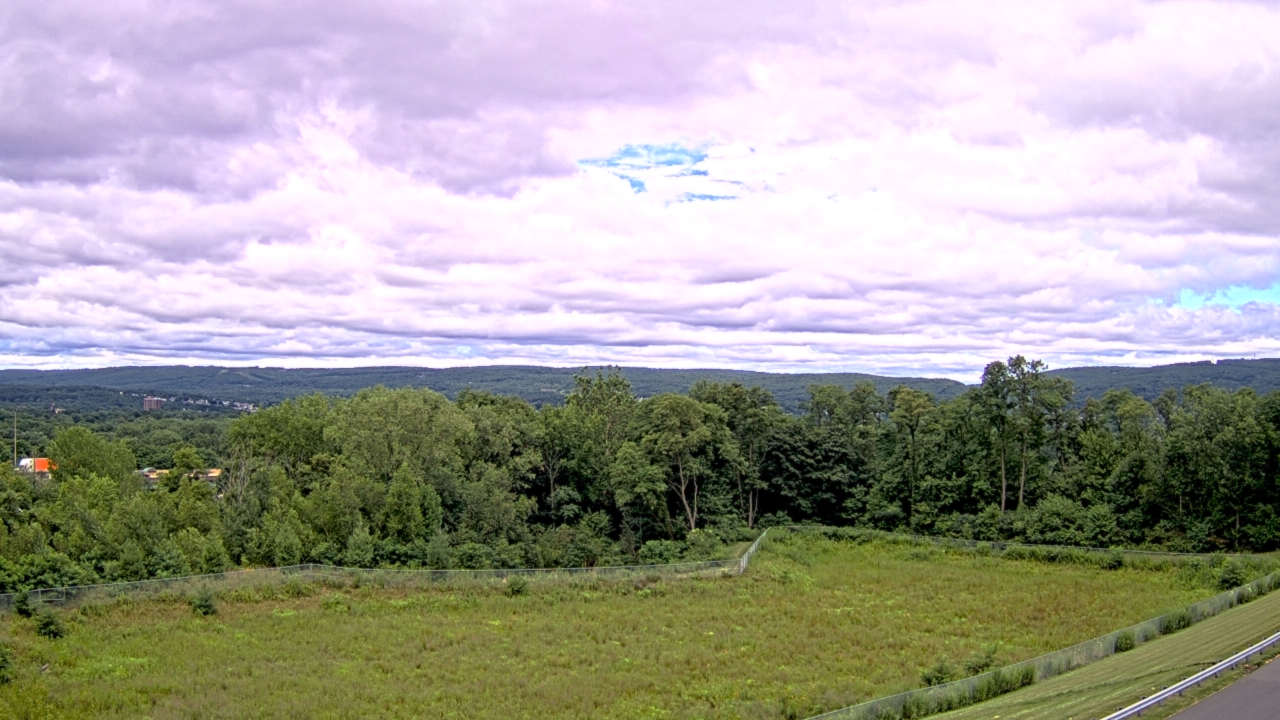 Thumbnail for current weather camera view from Wilkes-Barre Area High School in Wilkes-Barre, Pennsylvania