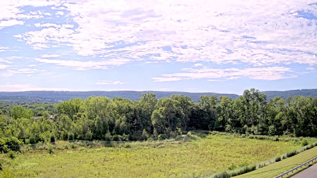 Thumbnail for current weather camera view from Wilkes-Barre Area High School in Wilkes-Barre, Pennsylvania