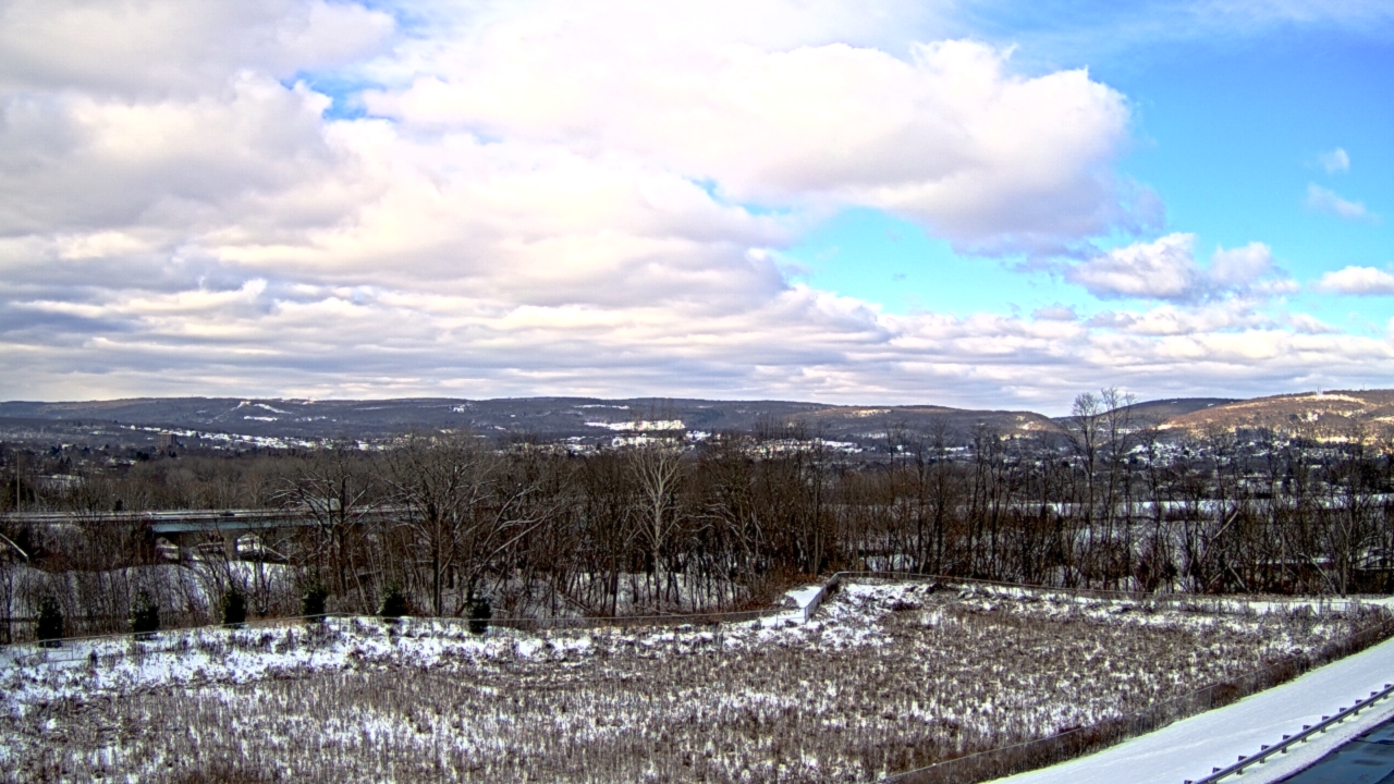 Thumbnail for current weather camera view from Wilkes-Barre Area High School in Wilkes-Barre, Pennsylvania