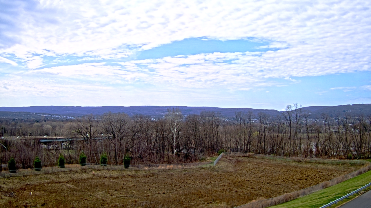 Thumbnail for current weather camera view from Wilkes-Barre Area High School in Wilkes-Barre, Pennsylvania