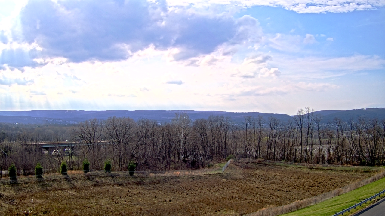 Thumbnail for current weather camera view from Wilkes-Barre Area High School in Wilkes-Barre, Pennsylvania