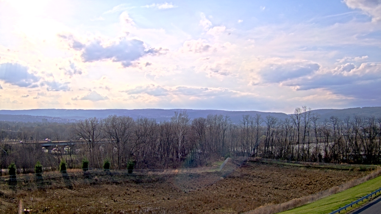 Thumbnail for current weather camera view from Wilkes-Barre Area High School in Wilkes-Barre, Pennsylvania