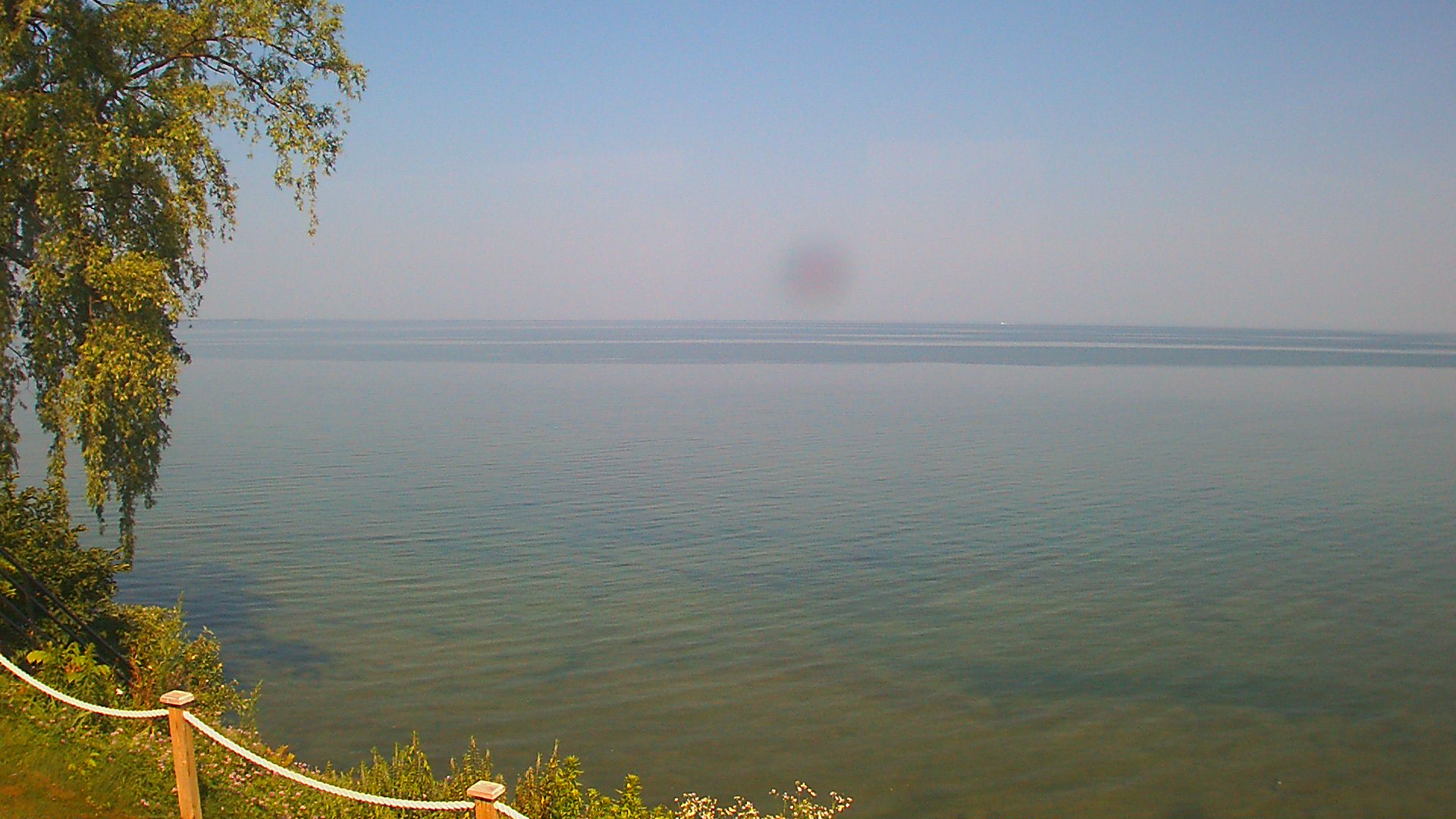Thumbnail for current weather camera view from Forest Lawn Beach in Webster, New York