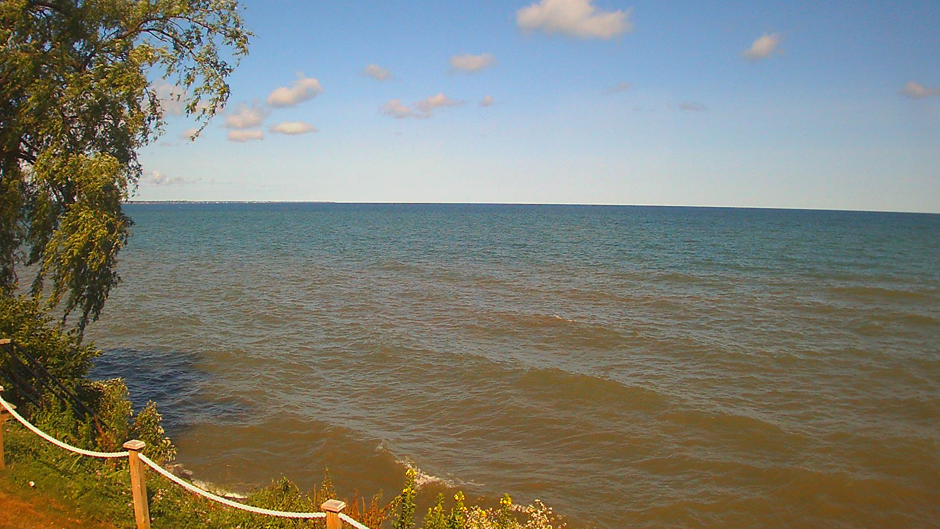 Thumbnail for current weather camera view from Forest Lawn Beach in Webster, New York