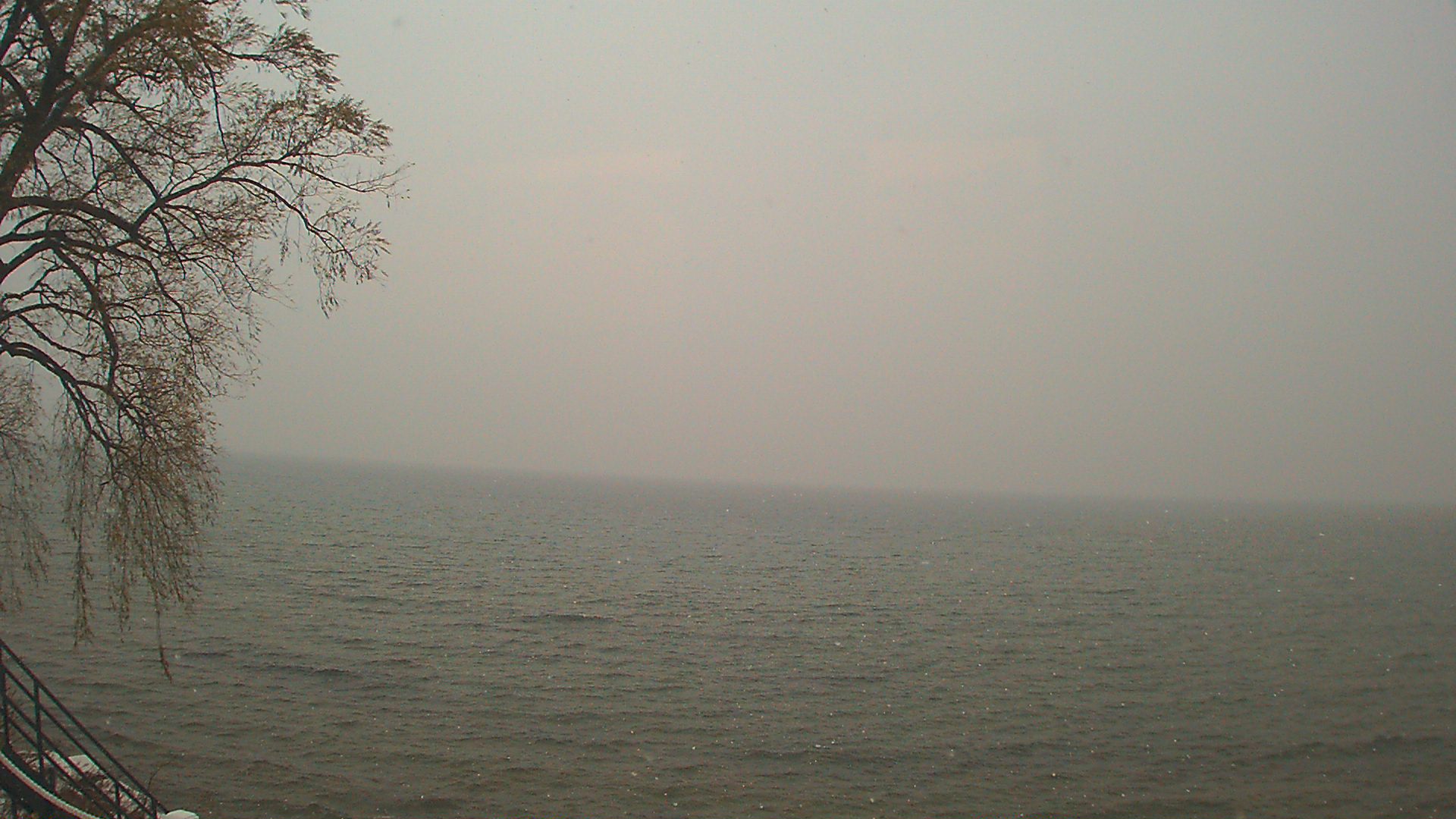 Thumbnail for current weather camera view from Forest Lawn Beach in Webster, New York