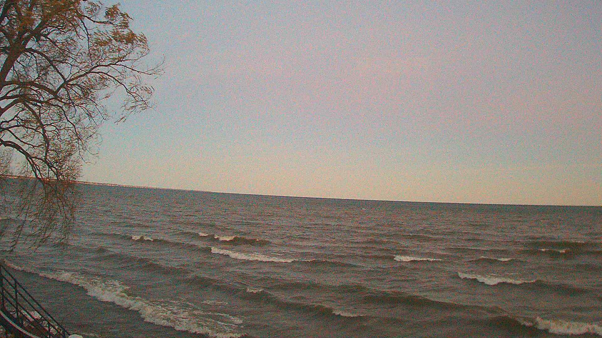 Thumbnail for current weather camera view from Forest Lawn Beach in Webster, New York