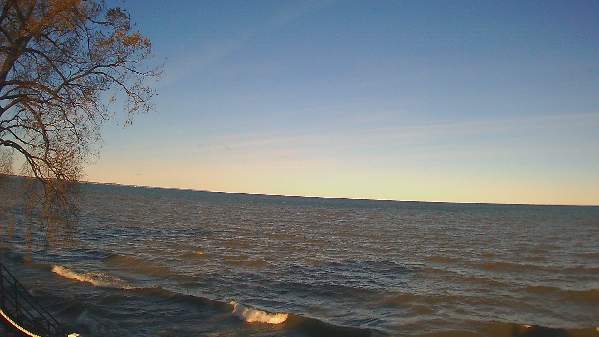 Thumbnail for current weather camera view from Forest Lawn Beach in Webster, New York