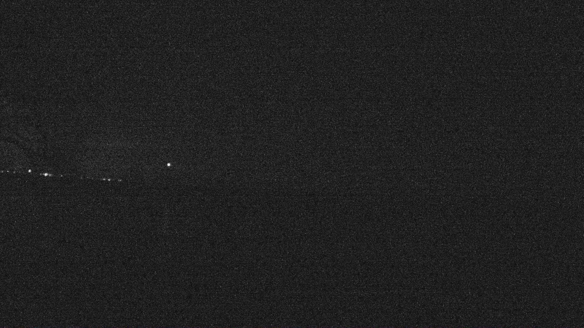 Thumbnail for current weather camera view from Forest Lawn Beach in Webster, New York