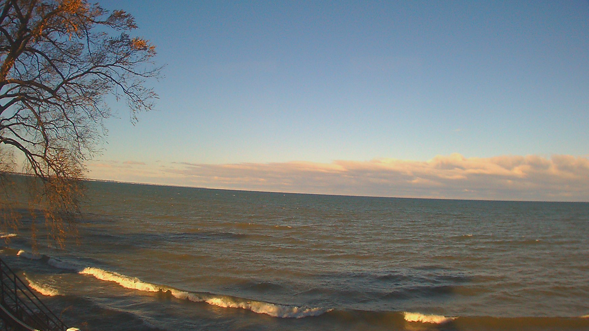 Thumbnail for current weather camera view from Forest Lawn Beach in Webster, New York