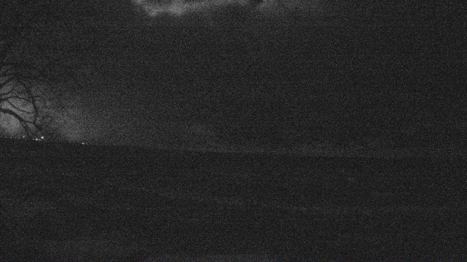 Thumbnail for current weather camera view from Forest Lawn Beach in Webster, New York