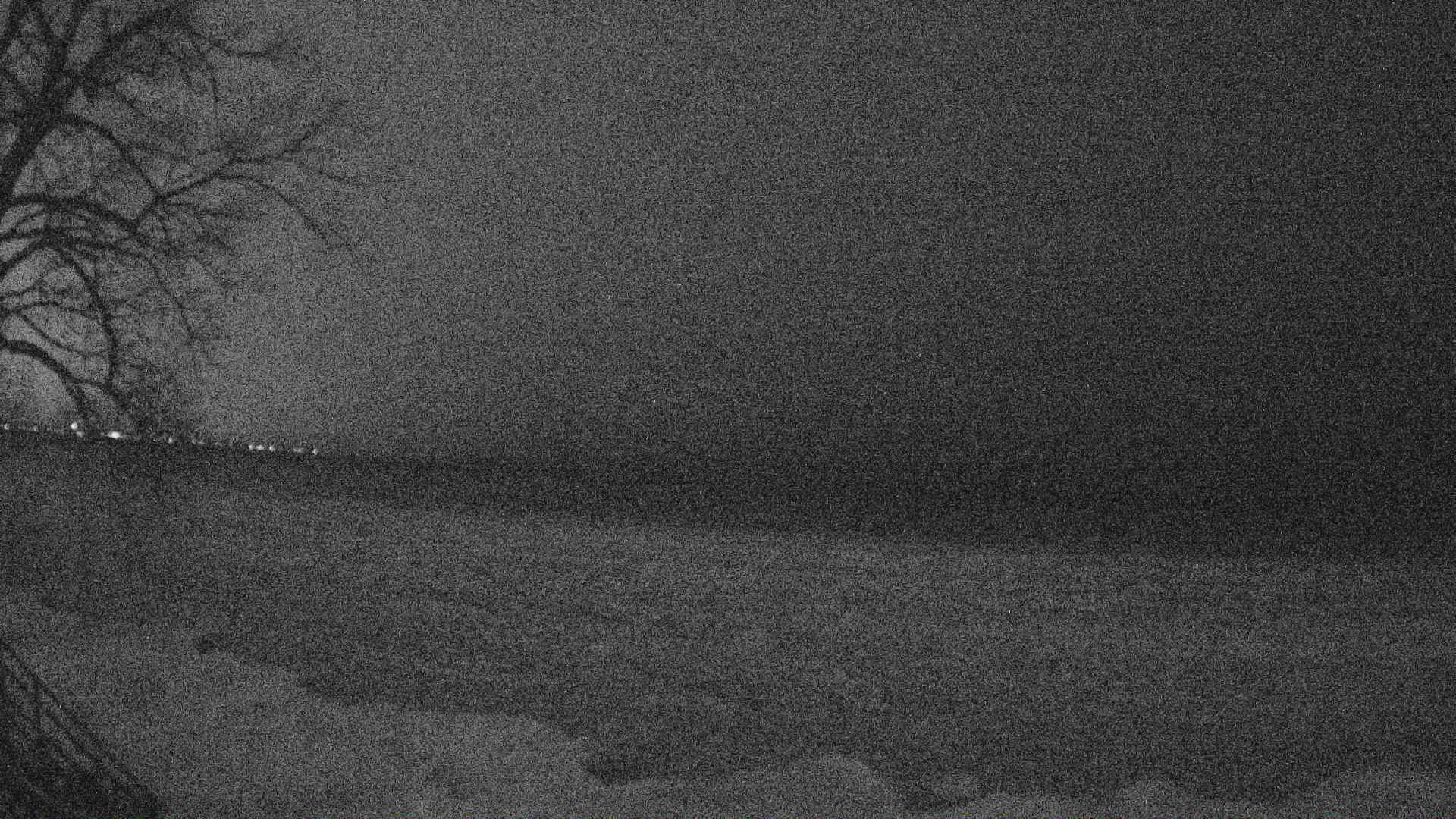 Thumbnail for current weather camera view from Forest Lawn Beach in Webster, New York