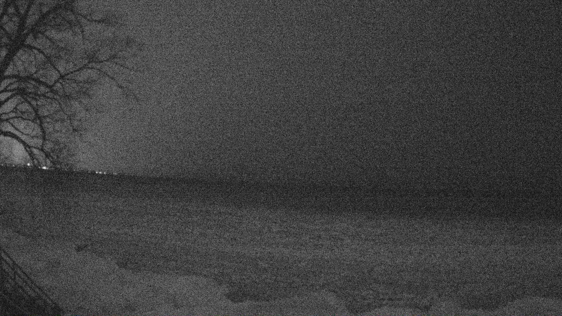 Thumbnail for current weather camera view from Forest Lawn Beach in Webster, New York