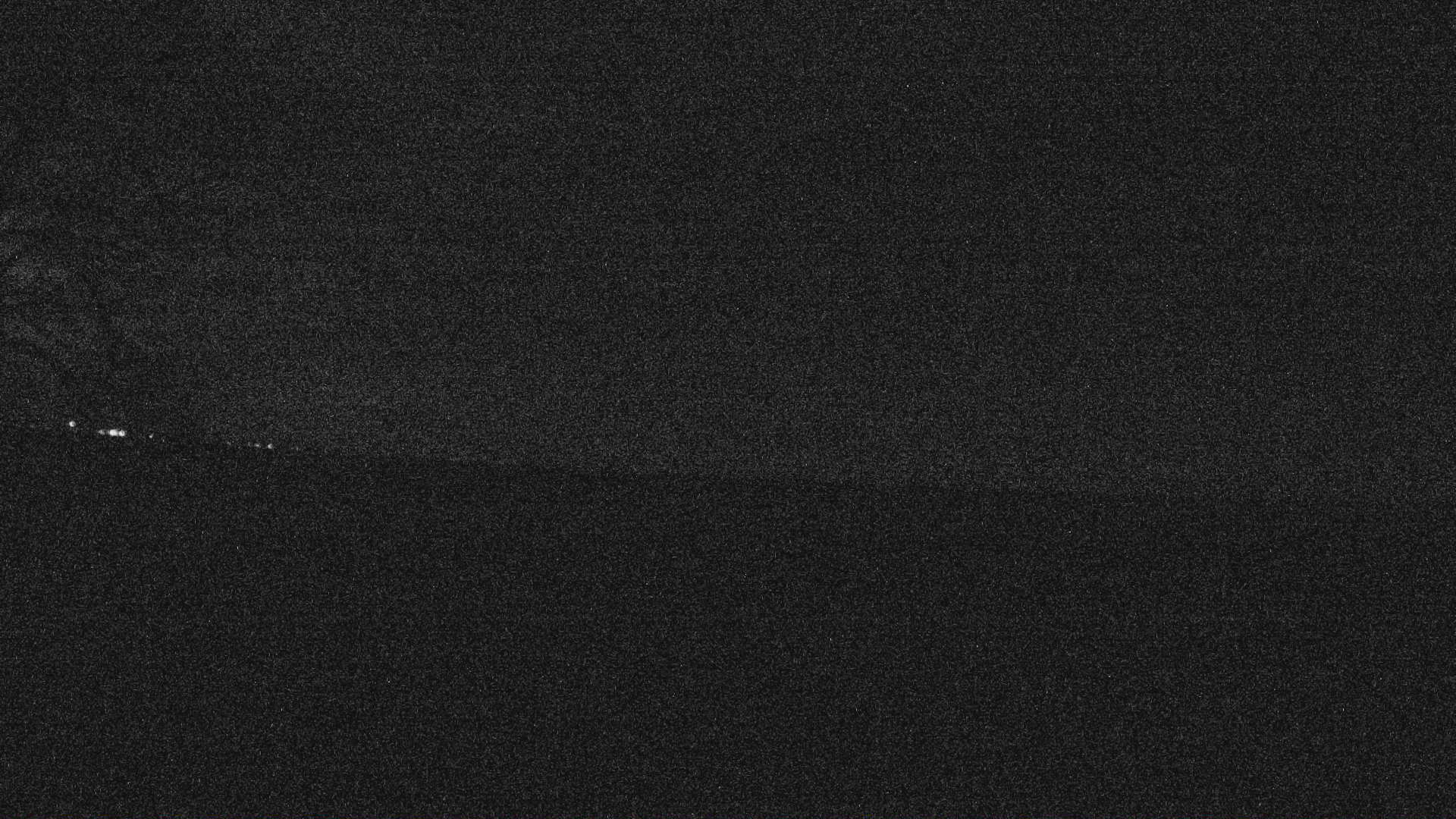 Thumbnail for current weather camera view from Forest Lawn Beach in Webster, New York