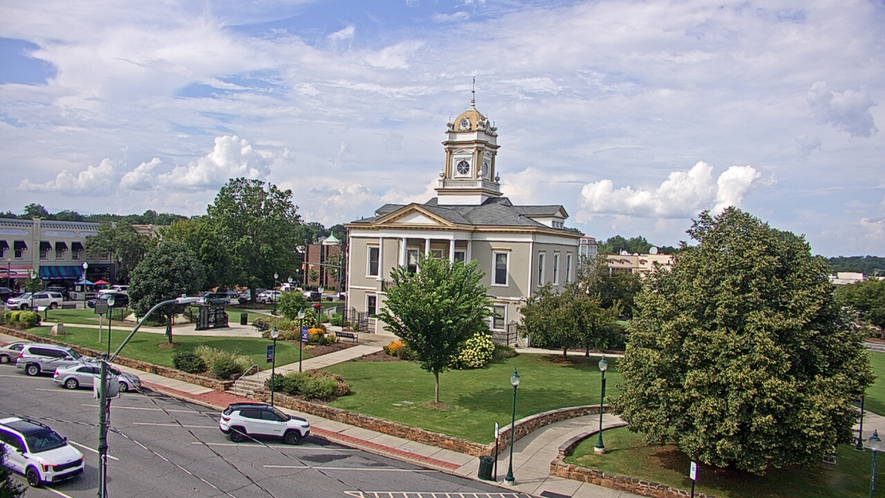 Thumbnail for current weather camera view from Ervin Building in Morganton, North Carolina