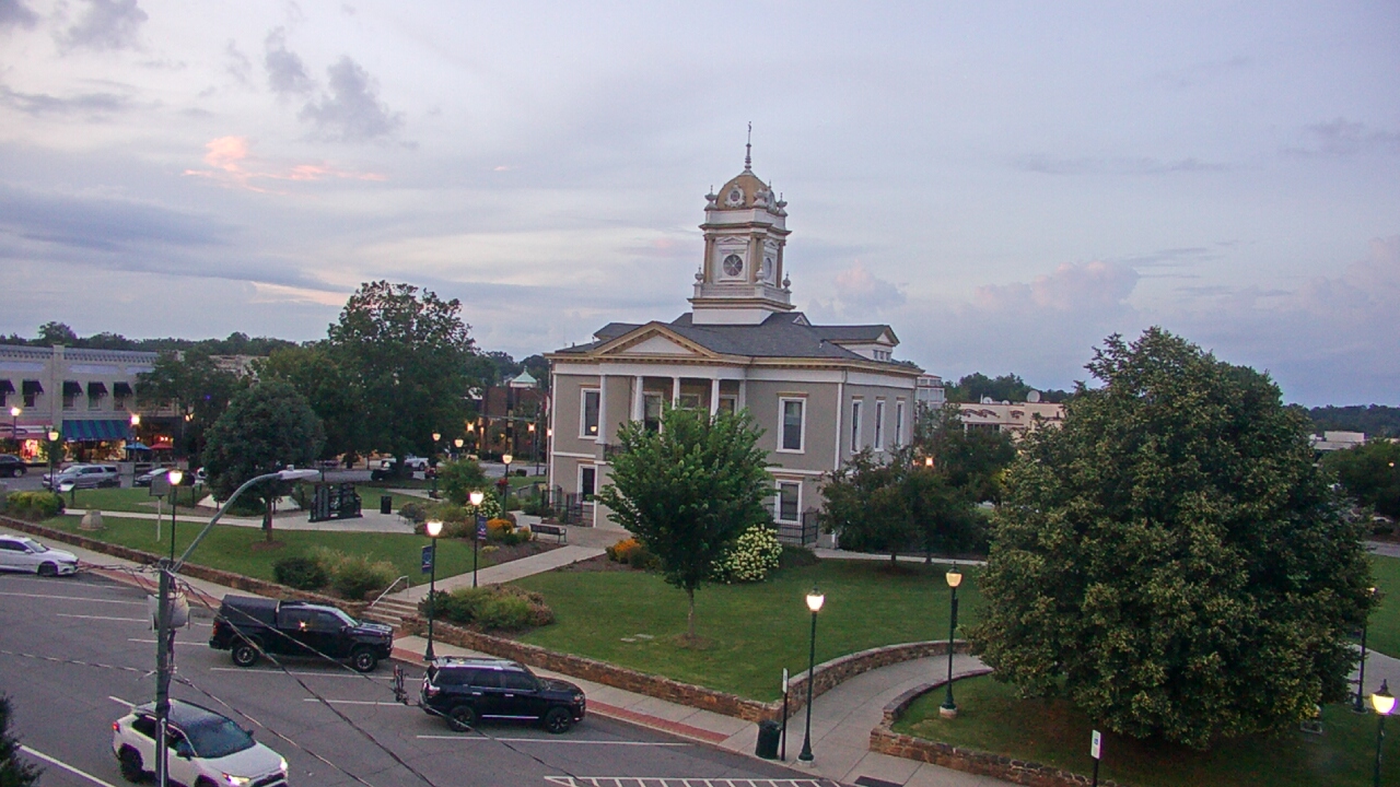 Thumbnail for current weather camera view from Ervin Building in Morganton, North Carolina
