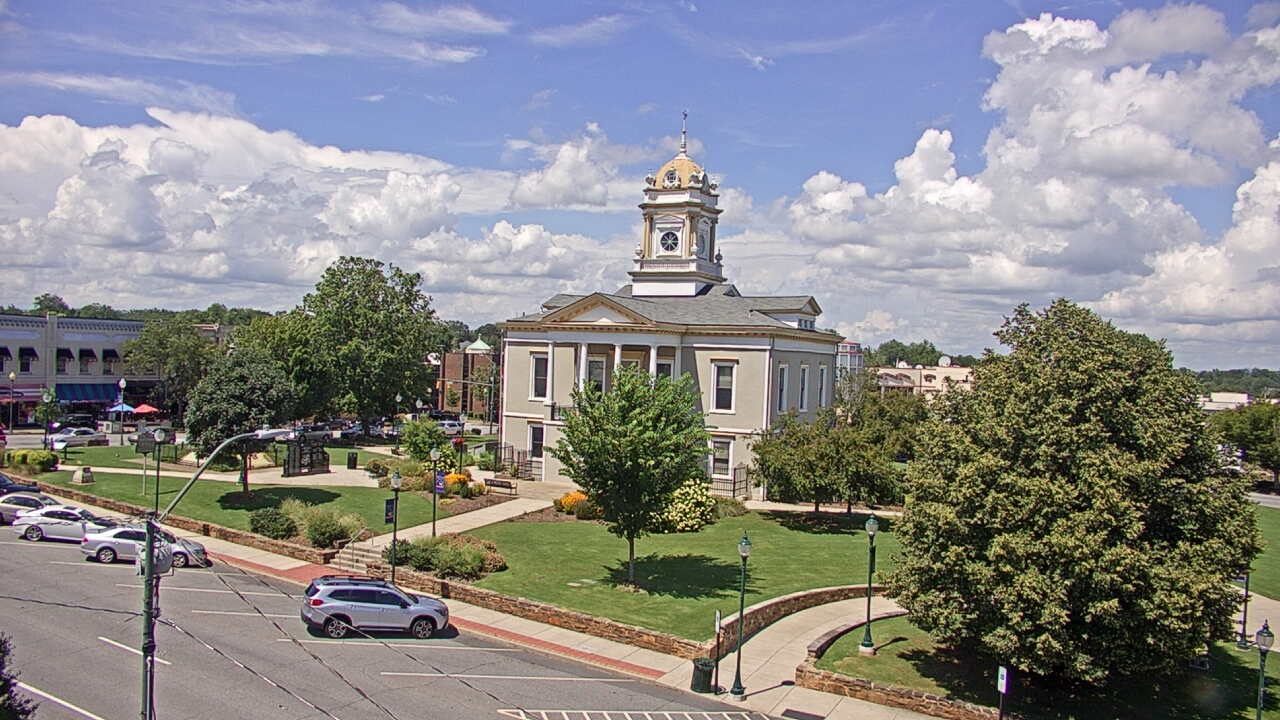 Thumbnail for current weather camera view from Ervin Building in Morganton, North Carolina