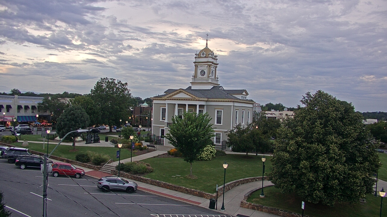 Thumbnail for current weather camera view from Ervin Building in Morganton, North Carolina