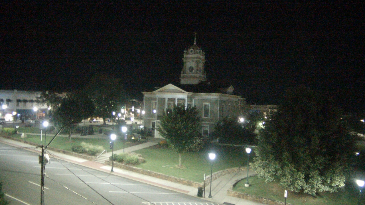 Thumbnail for current weather camera view from Ervin Building in Morganton, North Carolina