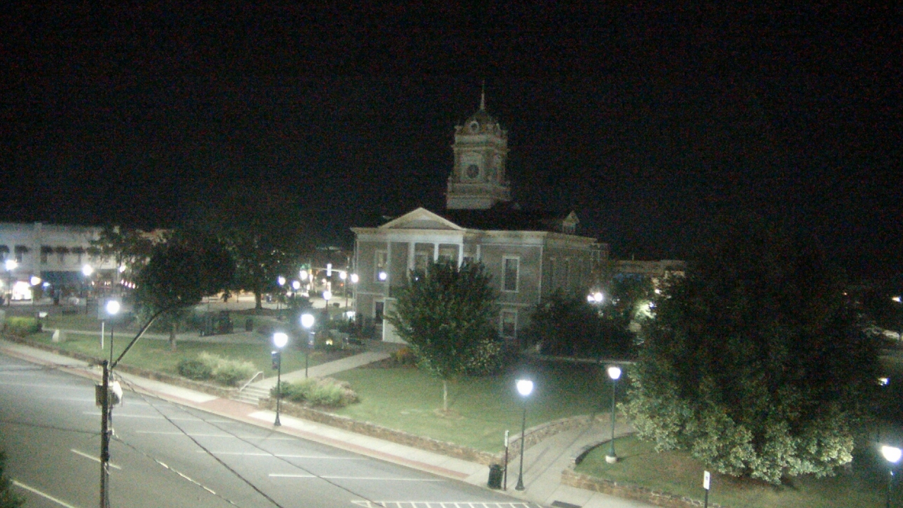 Thumbnail for current weather camera view from Ervin Building in Morganton, North Carolina