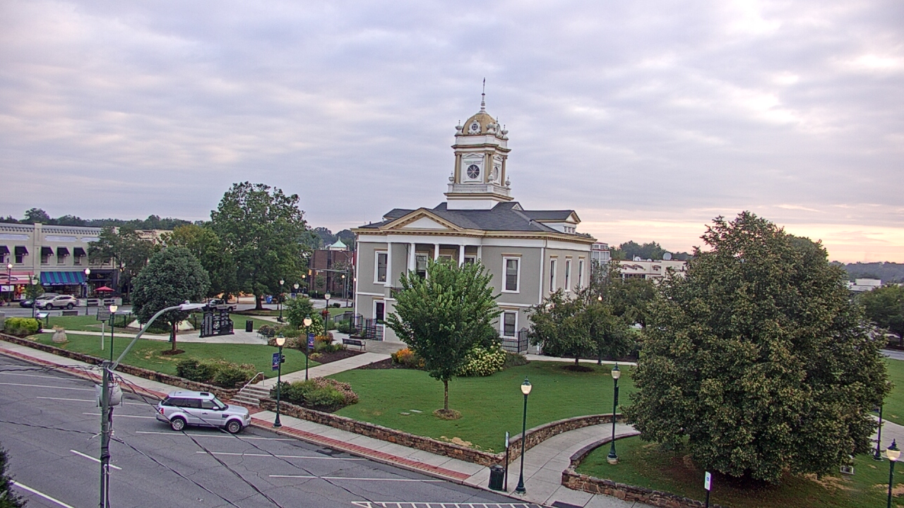 Thumbnail for current weather camera view from Ervin Building in Morganton, North Carolina