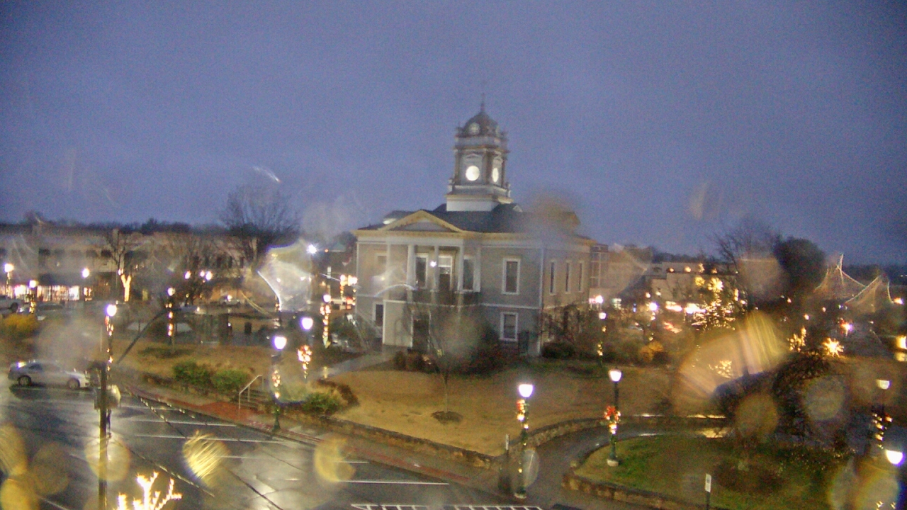 Thumbnail for current weather camera view from Ervin Building in Morganton, North Carolina