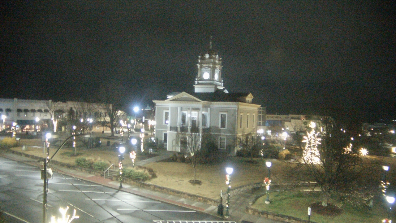 Thumbnail for current weather camera view from Ervin Building in Morganton, North Carolina