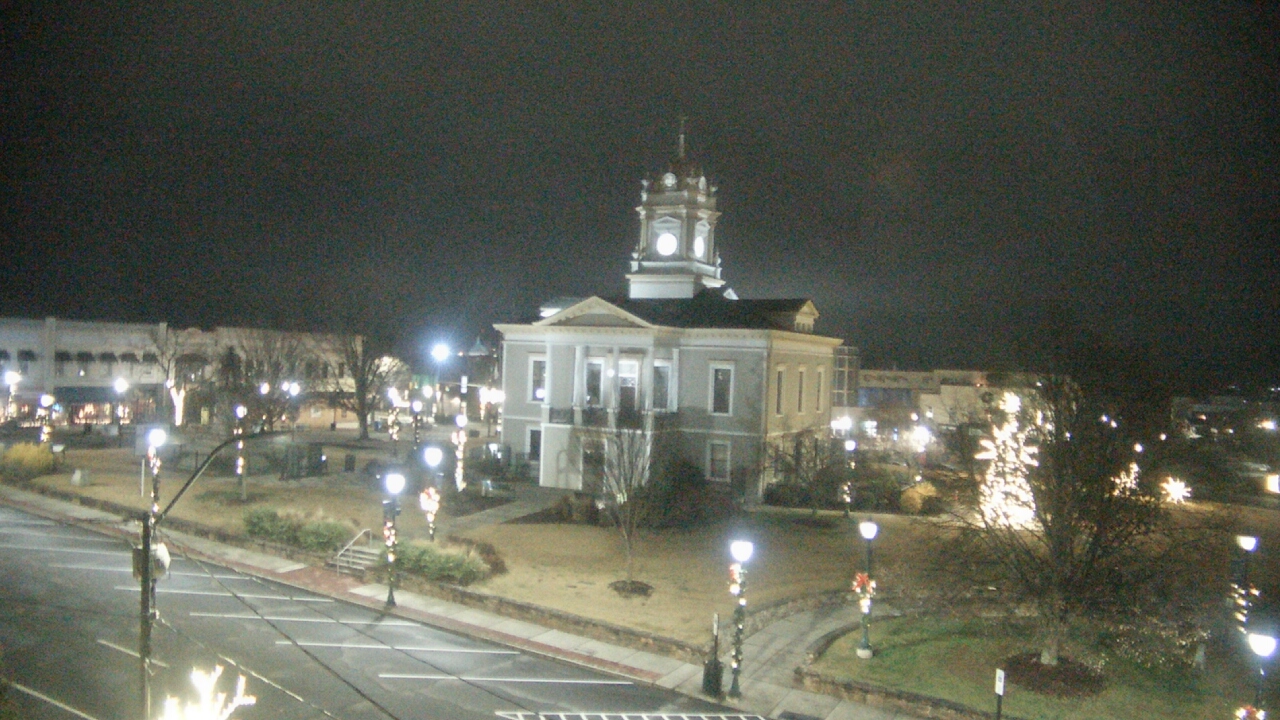 Thumbnail for current weather camera view from Ervin Building in Morganton, North Carolina