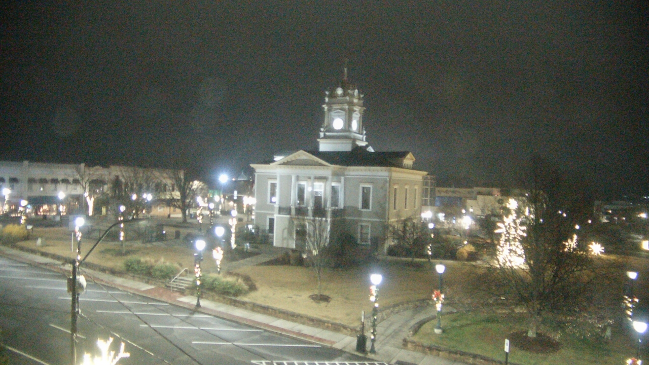 Thumbnail for current weather camera view from Ervin Building in Morganton, North Carolina