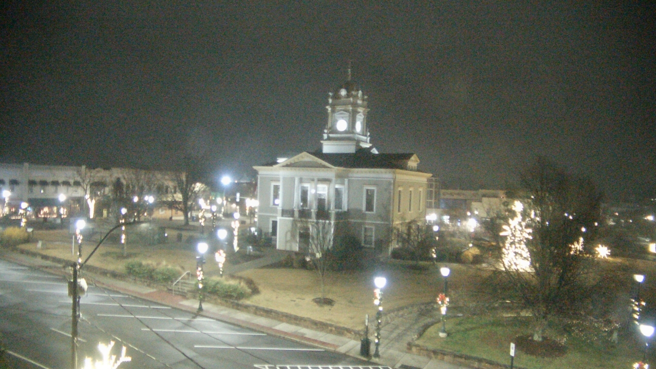 Thumbnail for current weather camera view from Ervin Building in Morganton, North Carolina
