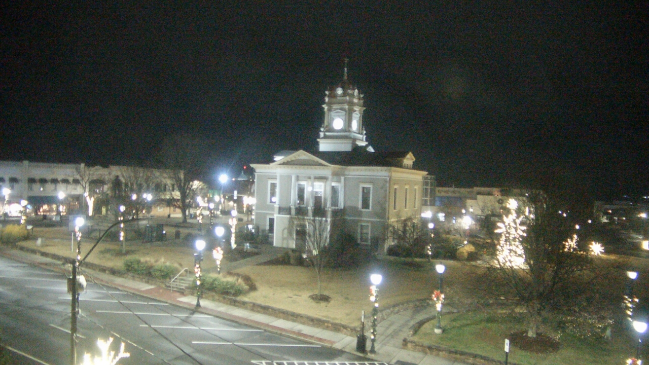 Thumbnail for current weather camera view from Ervin Building in Morganton, North Carolina