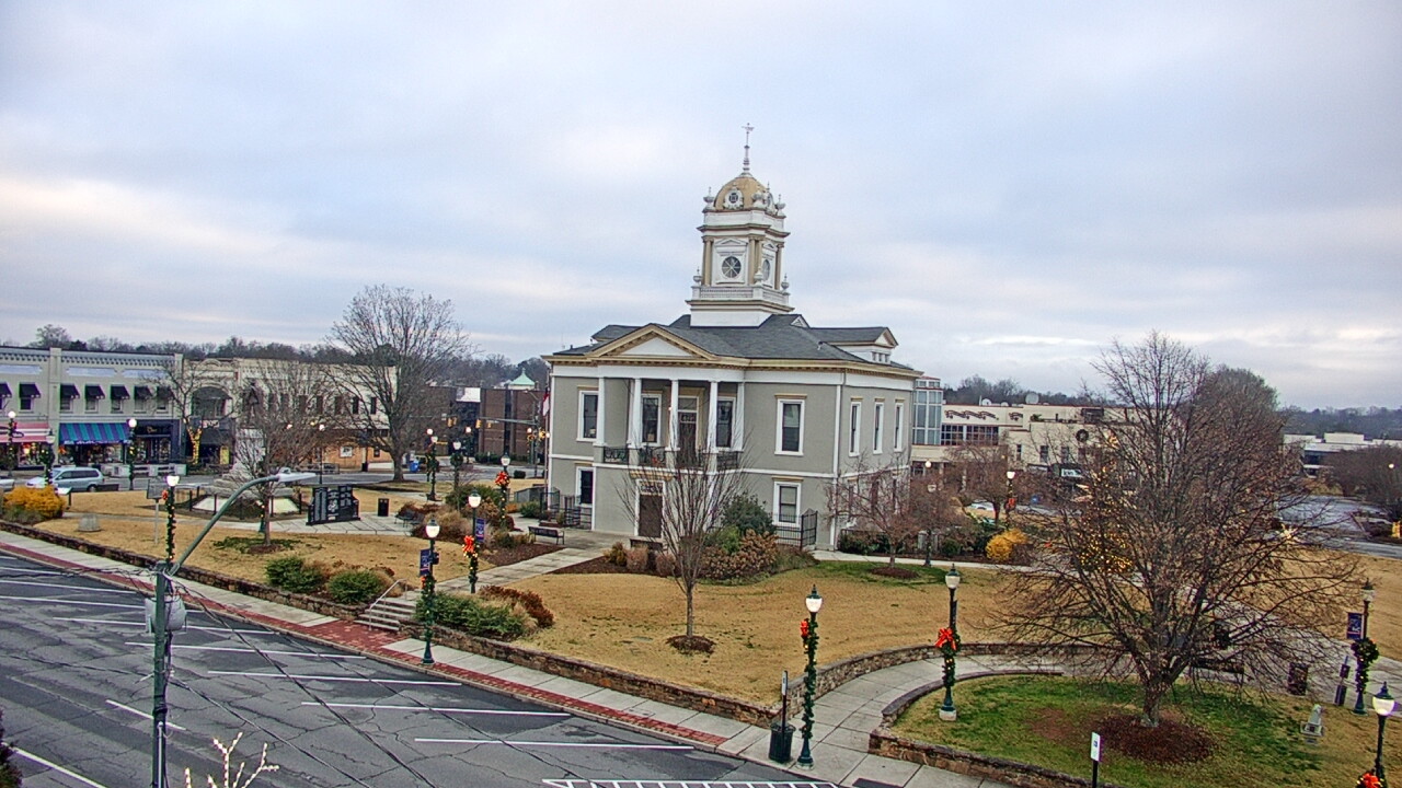 Thumbnail for current weather camera view from Ervin Building in Morganton, North Carolina