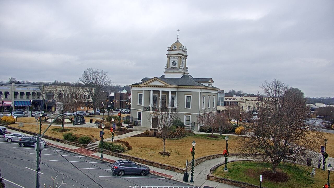 Thumbnail for current weather camera view from Ervin Building in Morganton, North Carolina