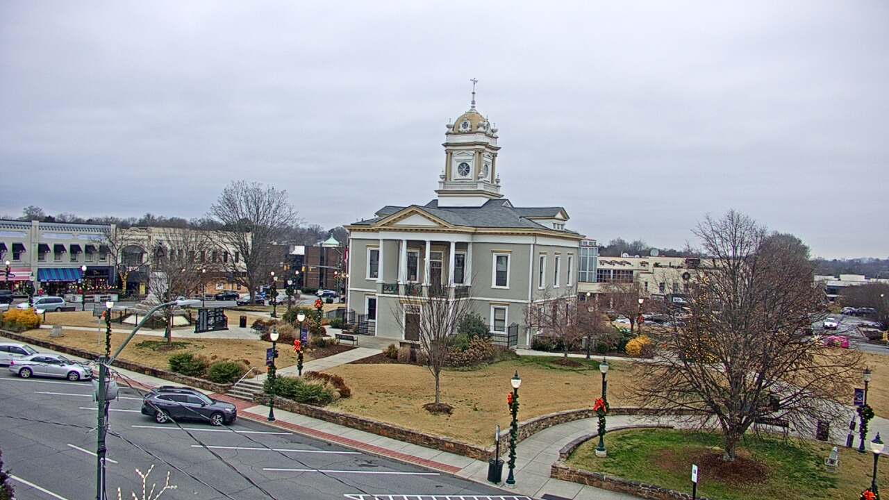 Thumbnail for current weather camera view from Ervin Building in Morganton, North Carolina