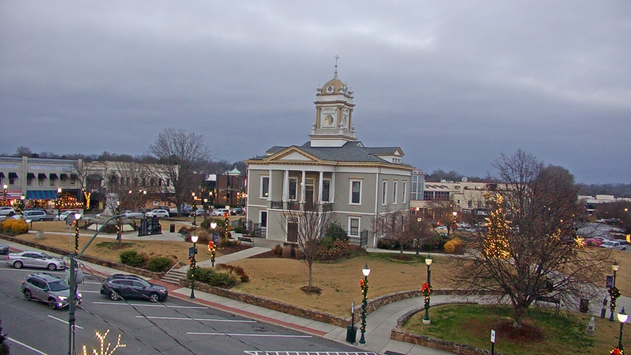 Thumbnail for current weather camera view from Ervin Building in Morganton, North Carolina