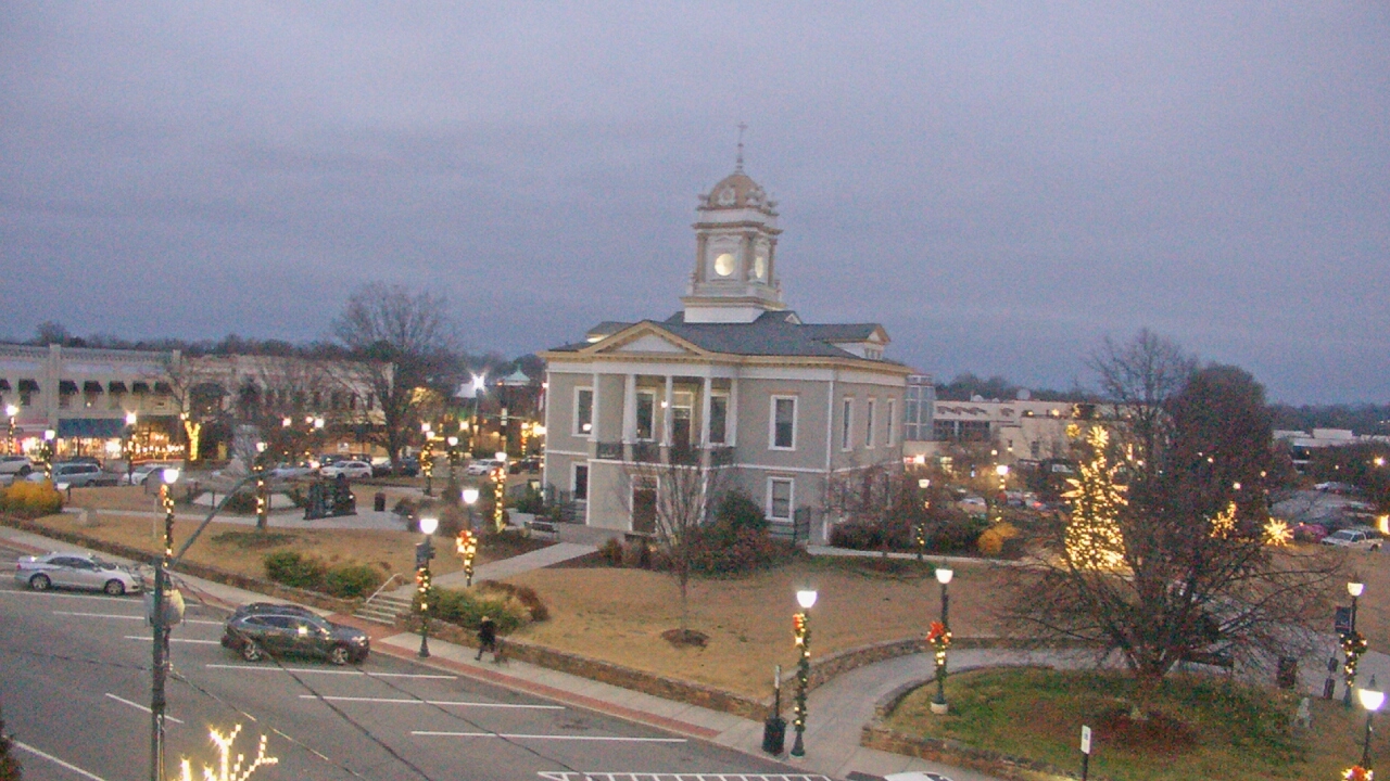Thumbnail for current weather camera view from Ervin Building in Morganton, North Carolina