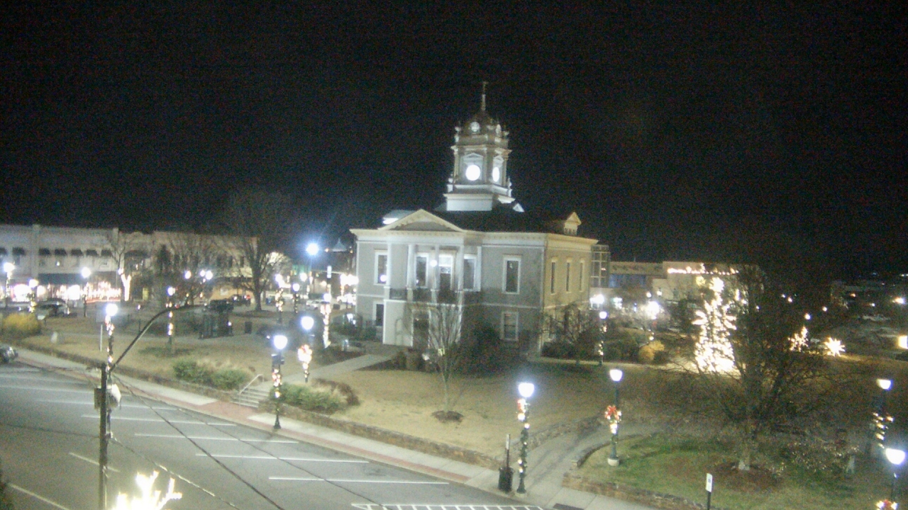 Thumbnail for current weather camera view from Ervin Building in Morganton, North Carolina