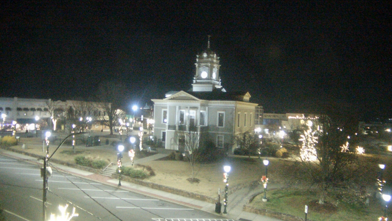 Thumbnail for current weather camera view from Ervin Building in Morganton, North Carolina