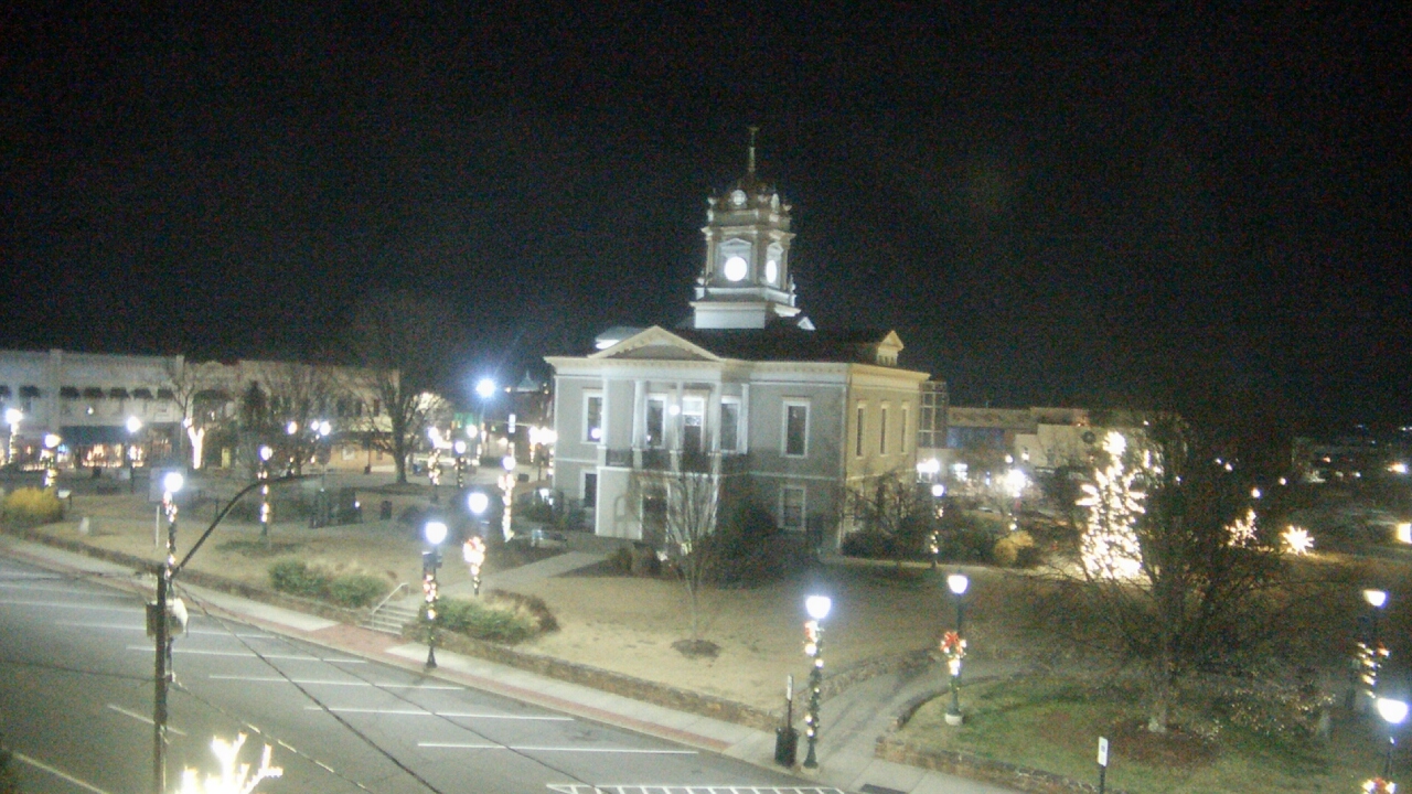 Thumbnail for current weather camera view from Ervin Building in Morganton, North Carolina