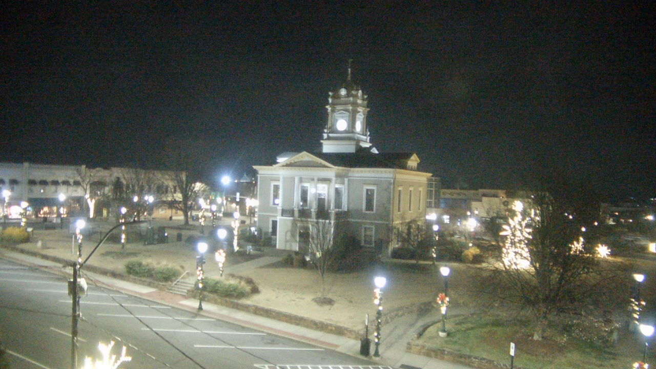 Thumbnail for current weather camera view from Ervin Building in Morganton, North Carolina