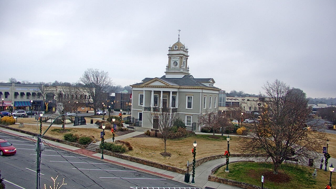 Thumbnail for current weather camera view from Ervin Building in Morganton, North Carolina
