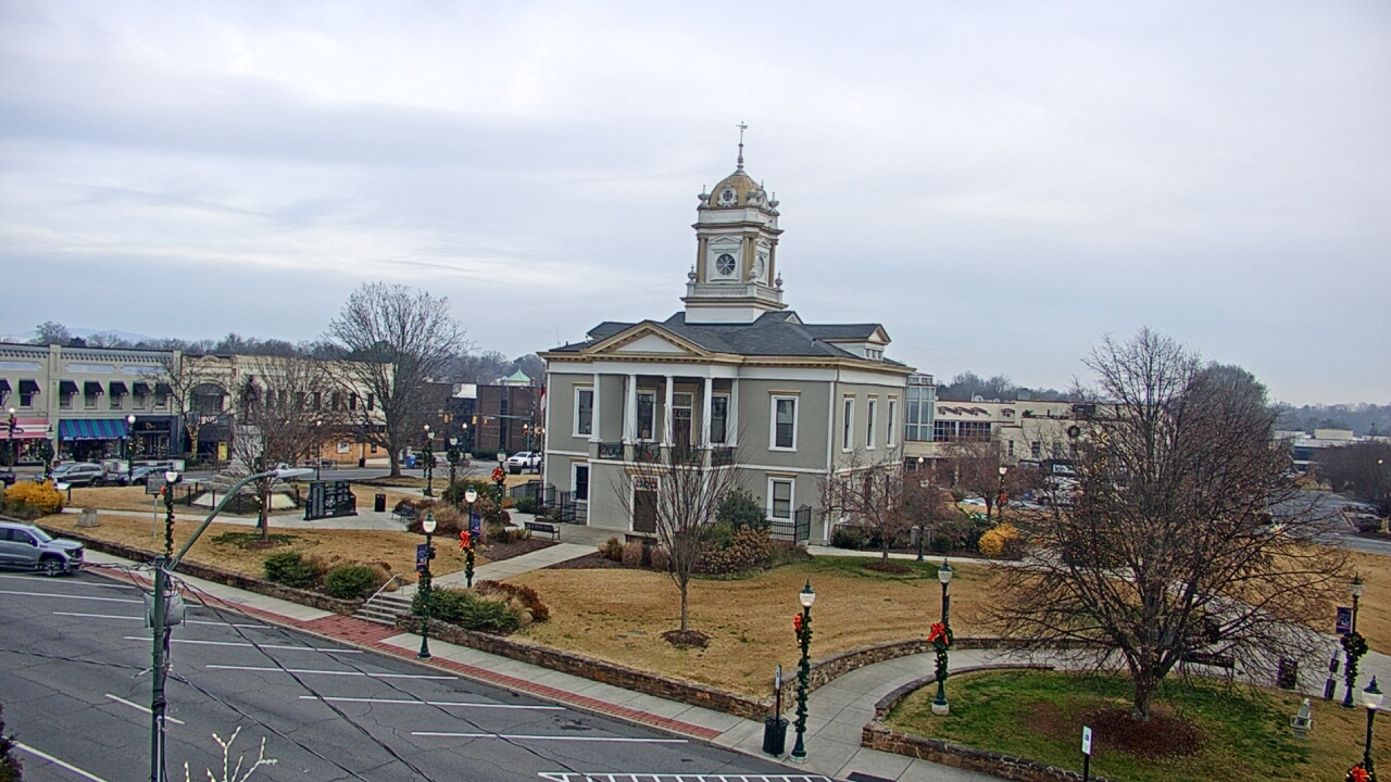 Thumbnail for current weather camera view from Ervin Building in Morganton, North Carolina