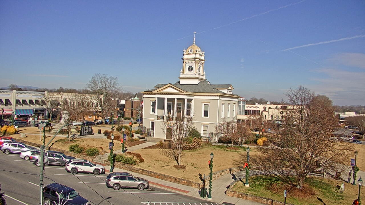 Thumbnail for current weather camera view from Ervin Building in Morganton, North Carolina