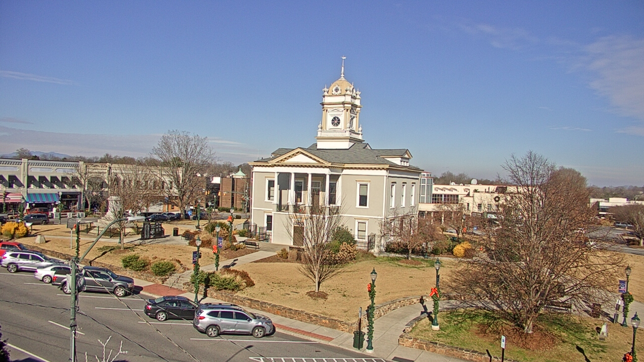 Thumbnail for current weather camera view from Ervin Building in Morganton, North Carolina
