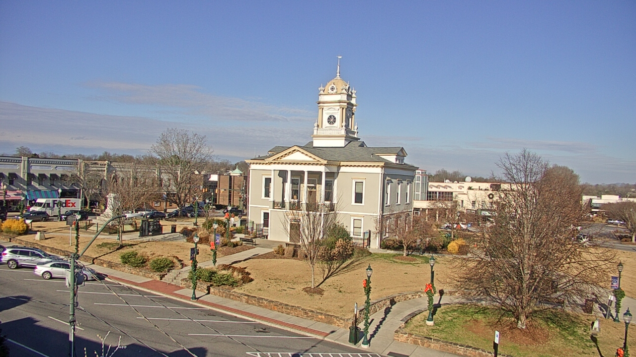 Thumbnail for current weather camera view from Ervin Building in Morganton, North Carolina