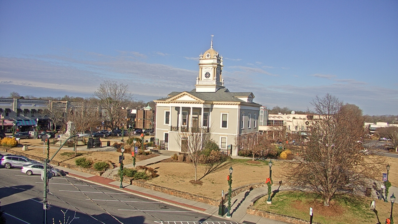 Thumbnail for current weather camera view from Ervin Building in Morganton, North Carolina