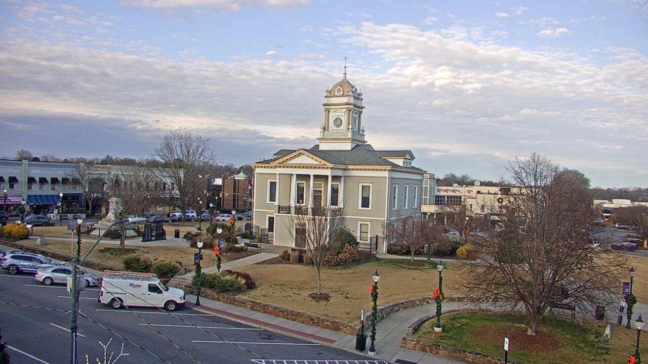 Thumbnail for current weather camera view from Ervin Building in Morganton, North Carolina