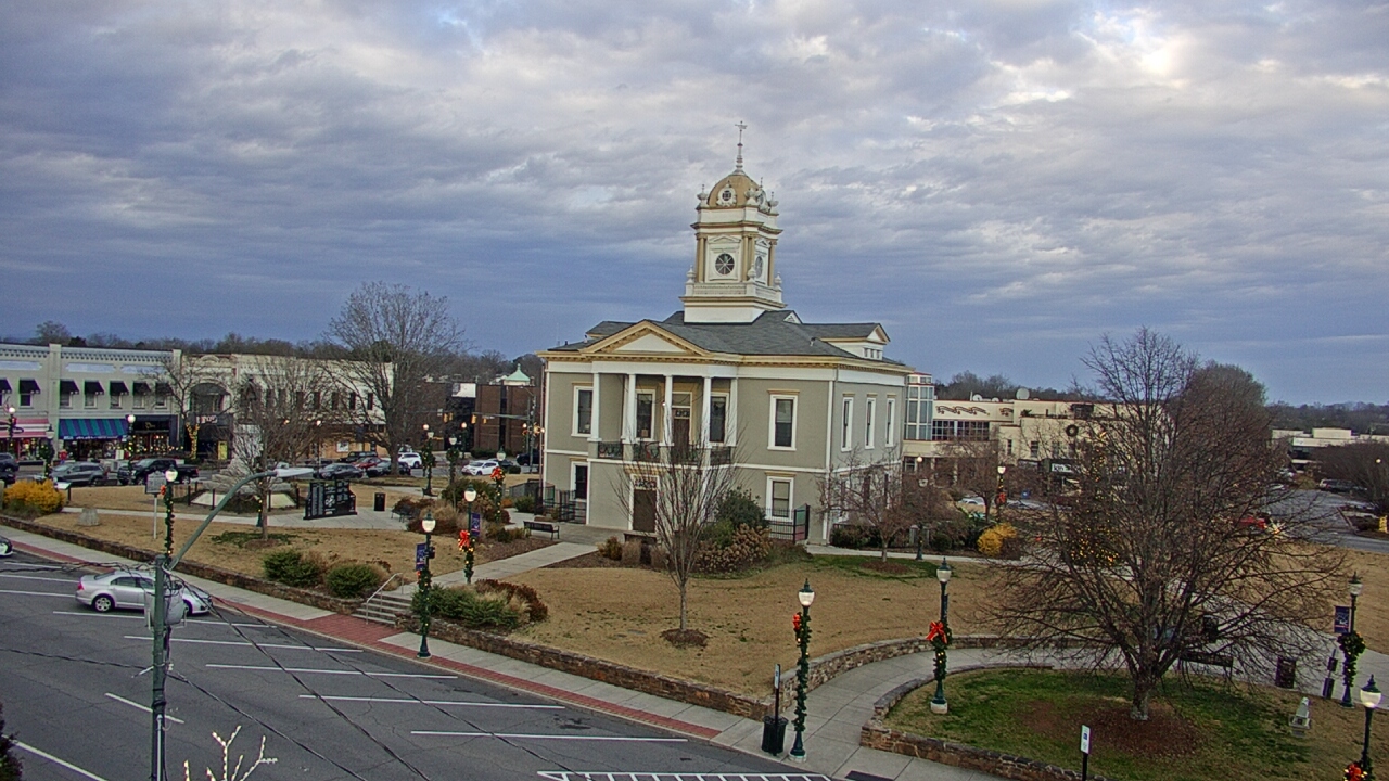 Thumbnail for current weather camera view from Ervin Building in Morganton, North Carolina