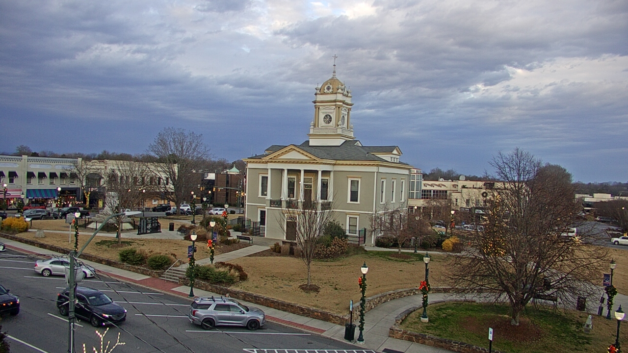 Thumbnail for current weather camera view from Ervin Building in Morganton, North Carolina