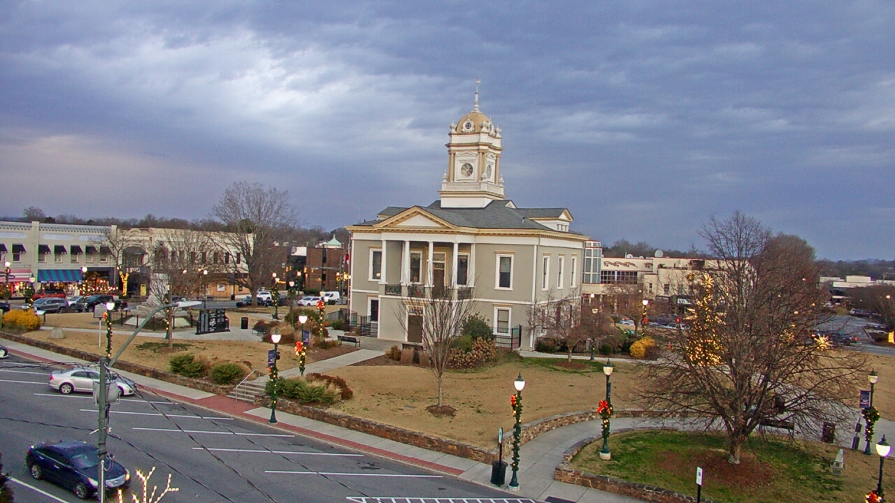 Thumbnail for current weather camera view from Ervin Building in Morganton, North Carolina